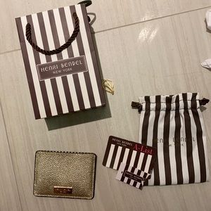 Henri bendel card holder